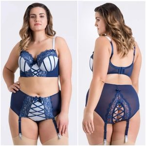 NEW Lovehoney Plus Size Boudoir Belle Navy Blue Push-Up Longline Bra Set 3X/4X